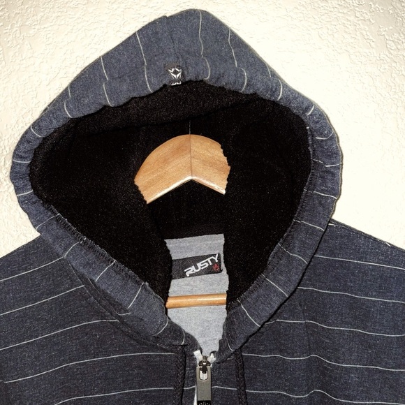 RUSTY Sweatshirt - Picture 1 of 5